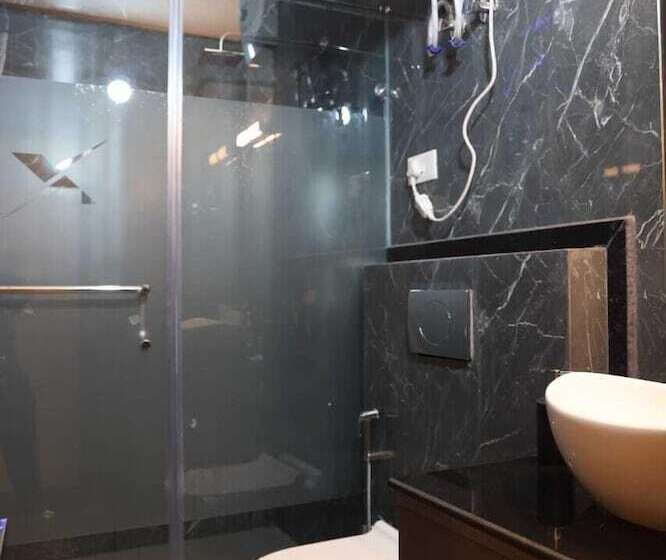 Xcelsior Hotel & Spa