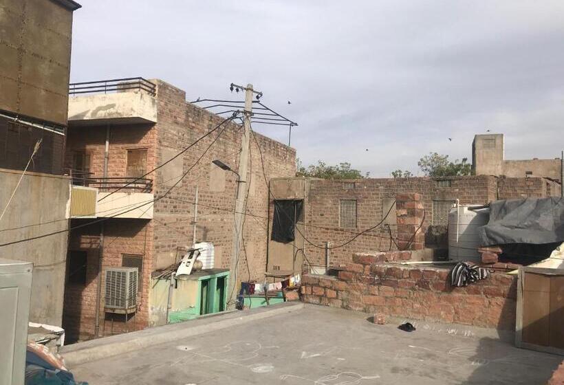 Albergue Bharti Bhawan