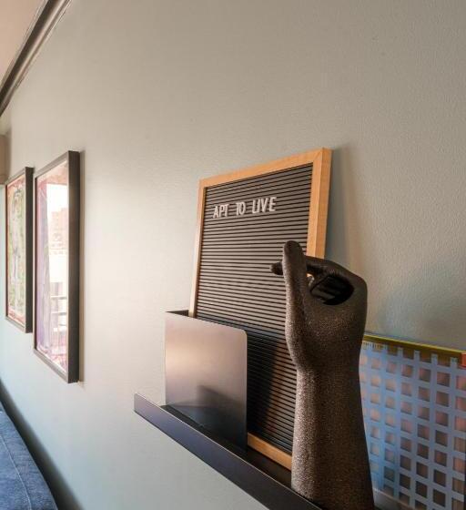 Apt Serviced Apartments Santiago