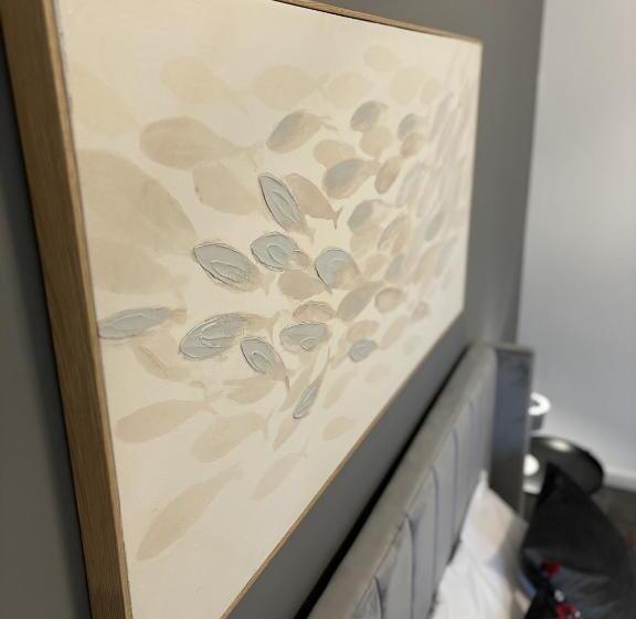 Celeste Rooms Bed And Breakfast