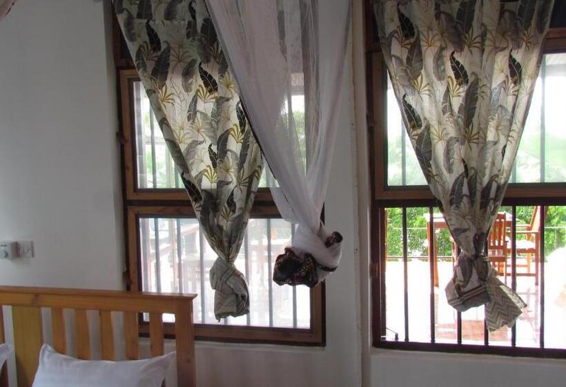 민박 Nutmeg House Zanzibar