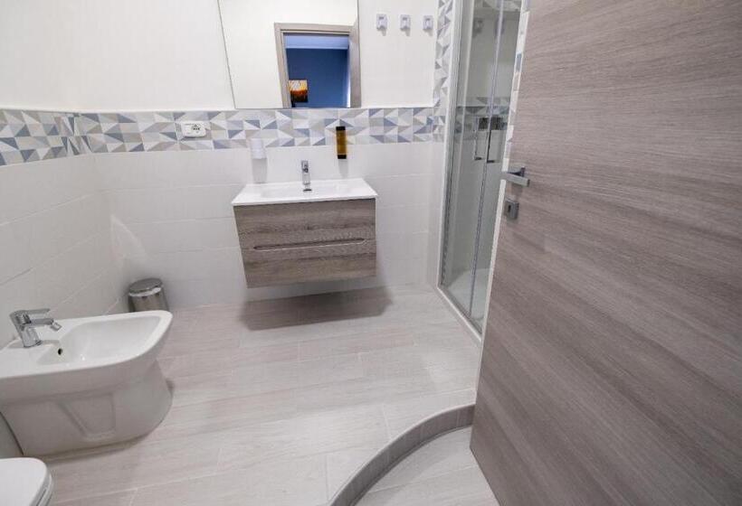 민박 Room 112 Oltremare