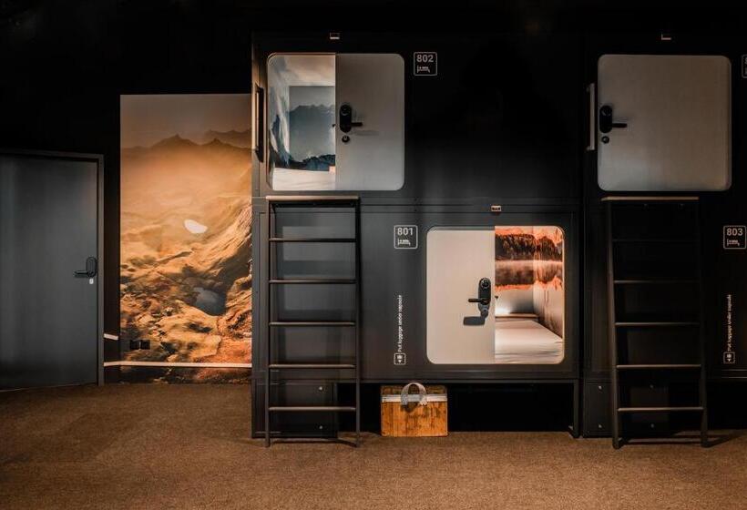 Capsule Hotel Chapter Lucerne