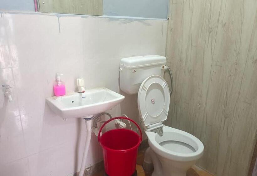 Collection O Harsh Hotel & Restaurant