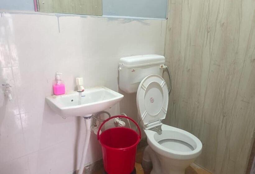 Collection O Harsh Hotel & Restaurant