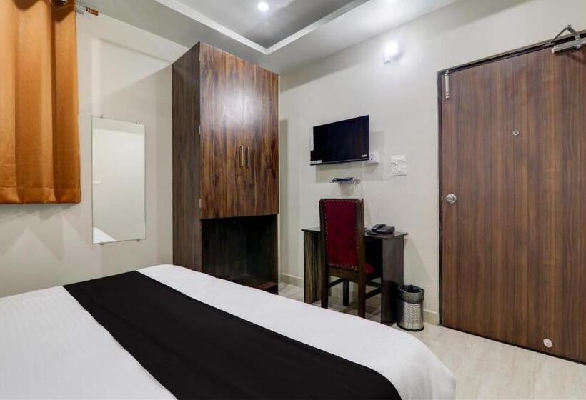 Fabhotel Nandini Grand