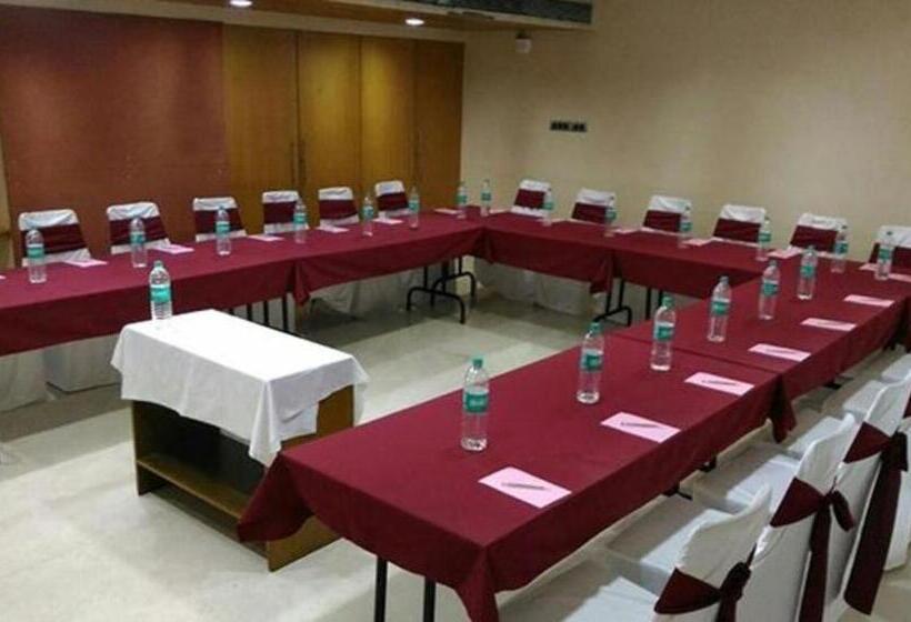 Fabhotel Prime Centurion