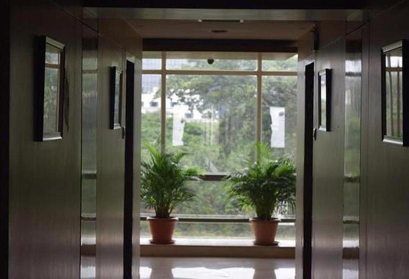 Fabhotel Prime Centurion