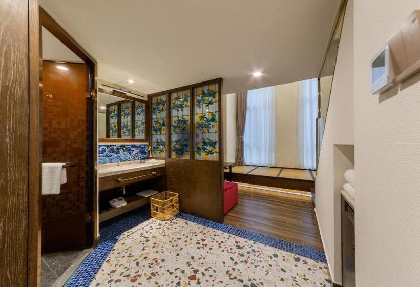 ホテル Overseas Chinese Town Nanyang Inn