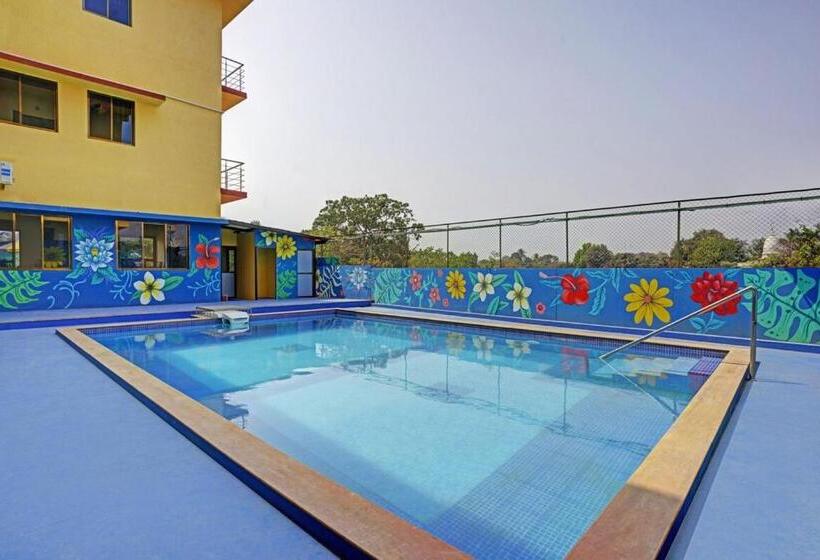 בית מלון כפרי Aarav Aloha Resort