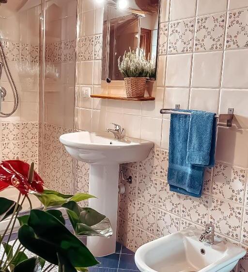 בית מלון כפרי Agriturismo Villa Cenami   Big Pool With View