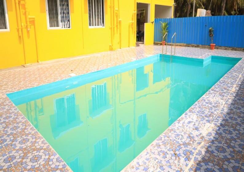 酒店 Auro Galaxy Pondy With Swimming Pool