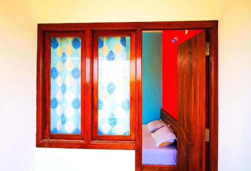 호텔 Auro Galaxy Pondy With Swimming Pool