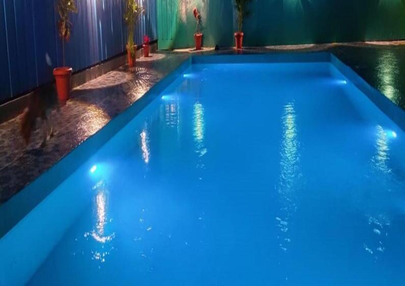 호텔 Auro Galaxy Pondy With Swimming Pool