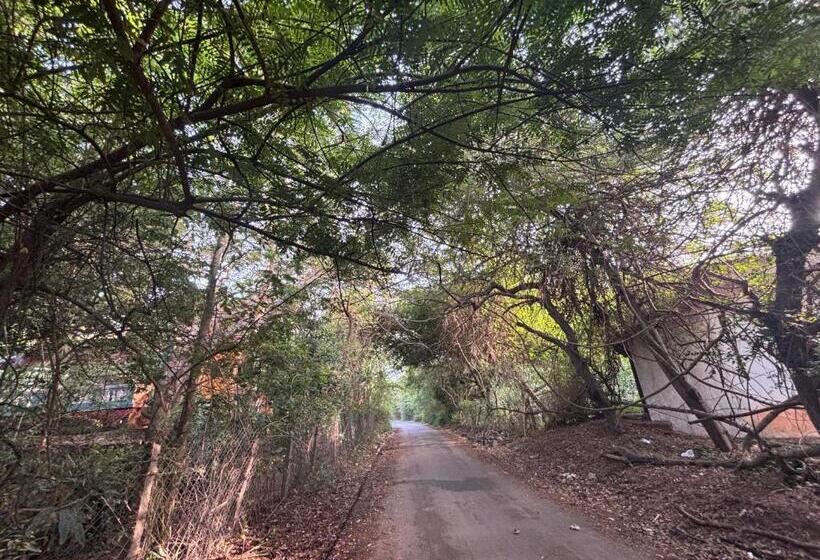 호텔 Auro Galaxy Pondy With Swimming Pool