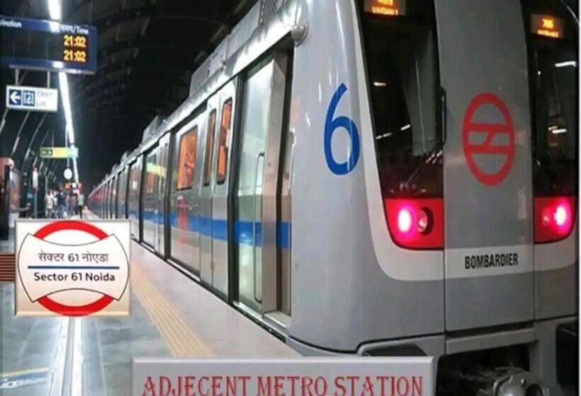 ホテル Boutique Corporate Noida Sec 70