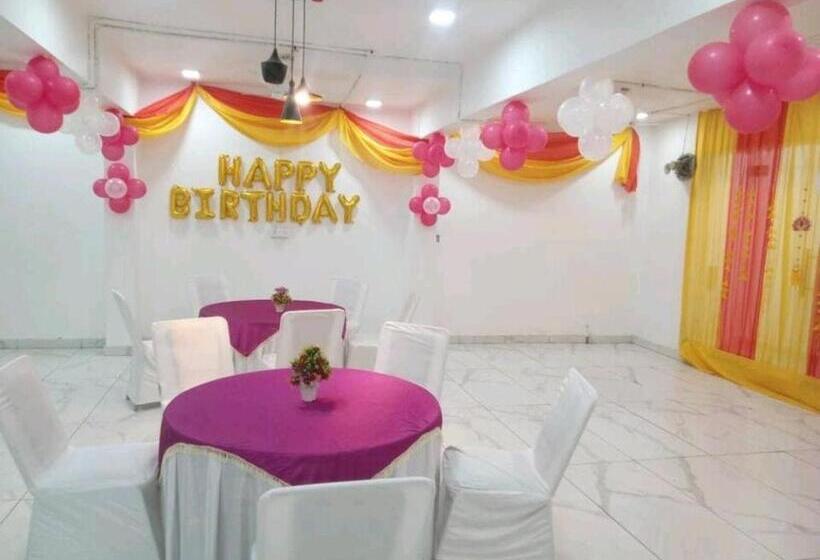 ホテル Boutique Corporate Noida Sec 70