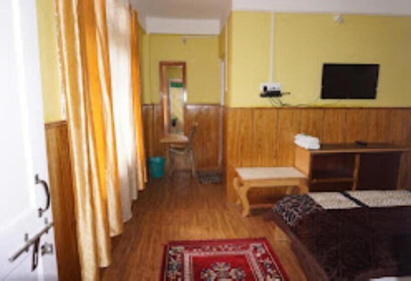 Отель Come Inn Homestay, Tawang