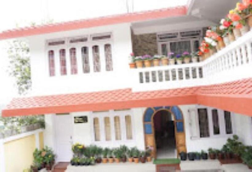 Отель Come Inn Homestay, Tawang