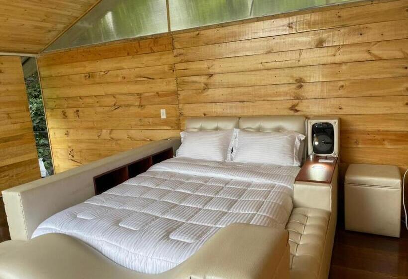 מלון כמוסות Villas Del Rio Glamping