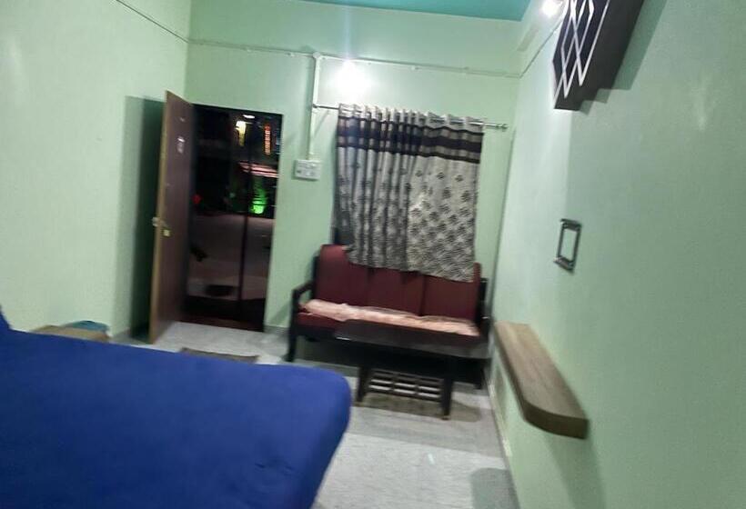 בית מלון כפרי Dhanlakshmi Orchard Resort