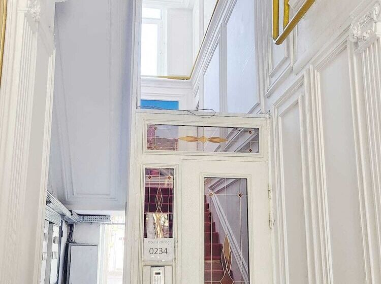 בית מלון כפרי Elysium