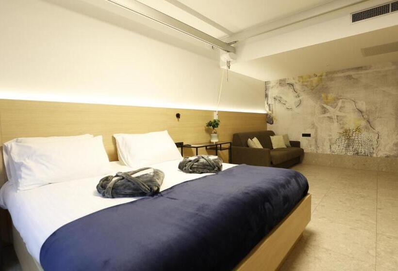 هتل Floramare Health Resort