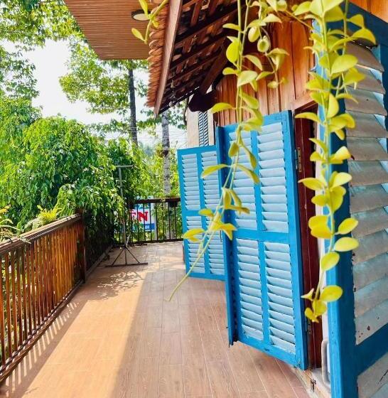 هتل Garden House Tí Nị