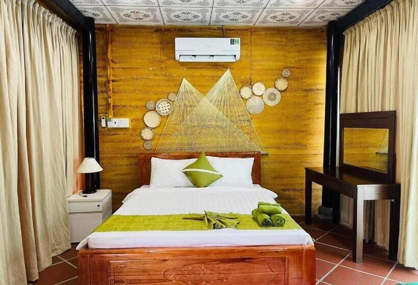 هتل Garden House Tí Nị