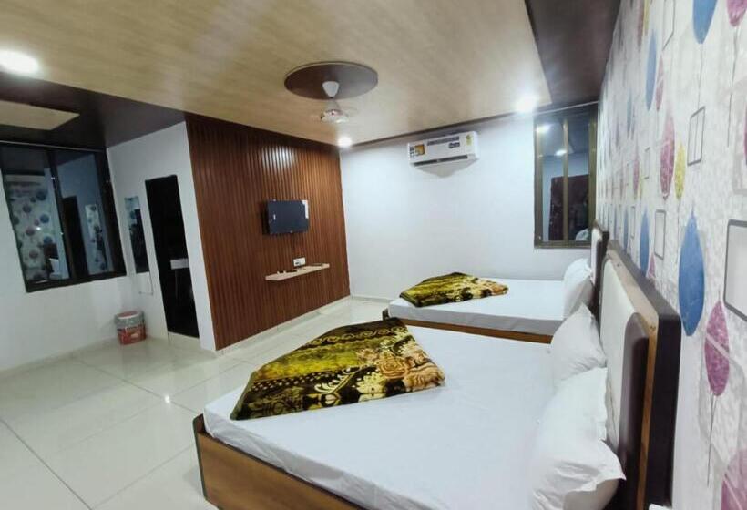 酒店 Golden Lake View