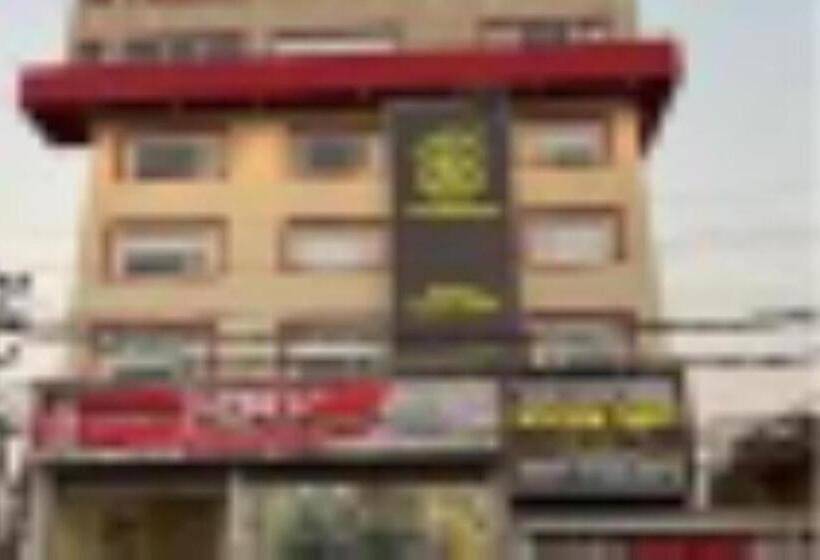 בית מלון כפרי Golden Orbit , Asansol