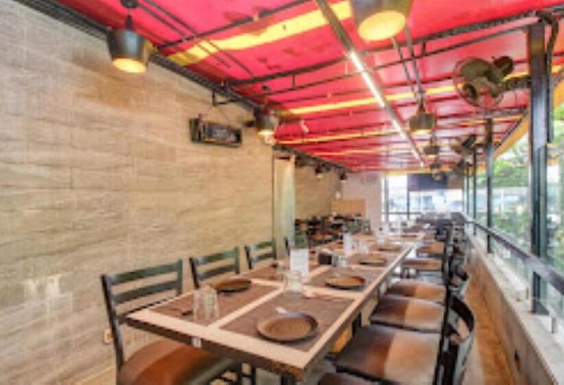 בית מלון כפרי Grand Mookambika , Navi Mumbai