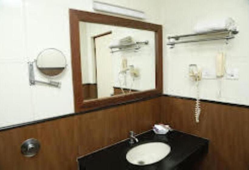 ホテル Grand Plazza Coimbatore