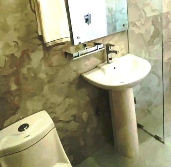 هتل Himalayan Crescent 2 Bedroom Luxury Independent Villas Manali