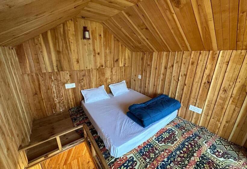 호텔 Himalayan Mountain View Cottage Deohari