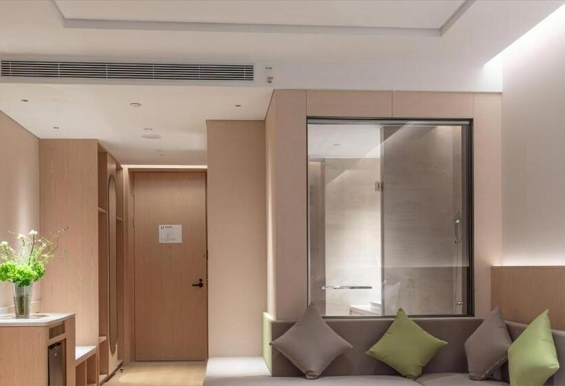 Отель Holiday Inn Taiyuan Sunshine By Ihg