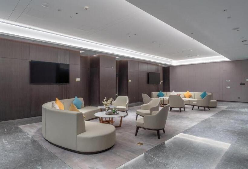 Отель Holiday Inn Taiyuan Sunshine By Ihg