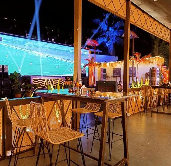 酒店 Just B Boutique