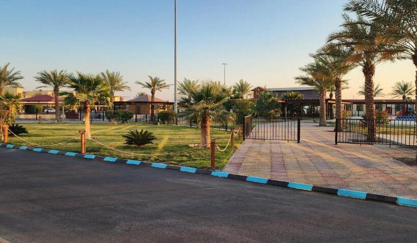 هتل L Azure Beach Resort