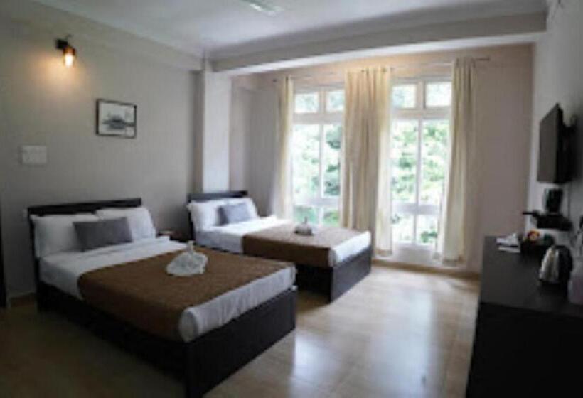 Отель Lavisto , Kohima