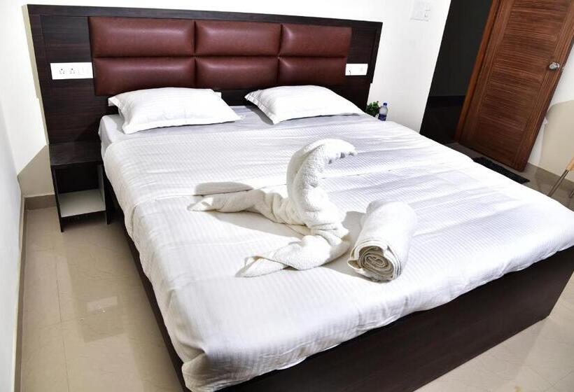 בית מלון כפרי Lotus Gardenia