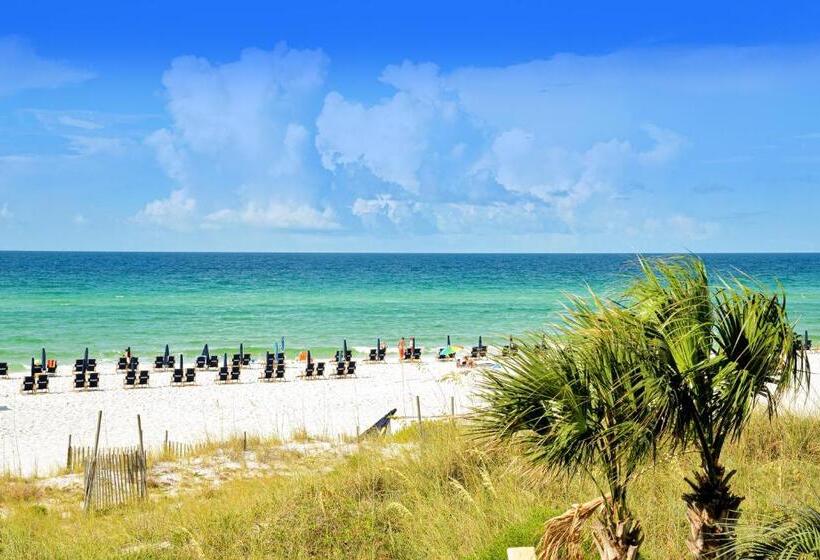 فندق Luau 6832/6834