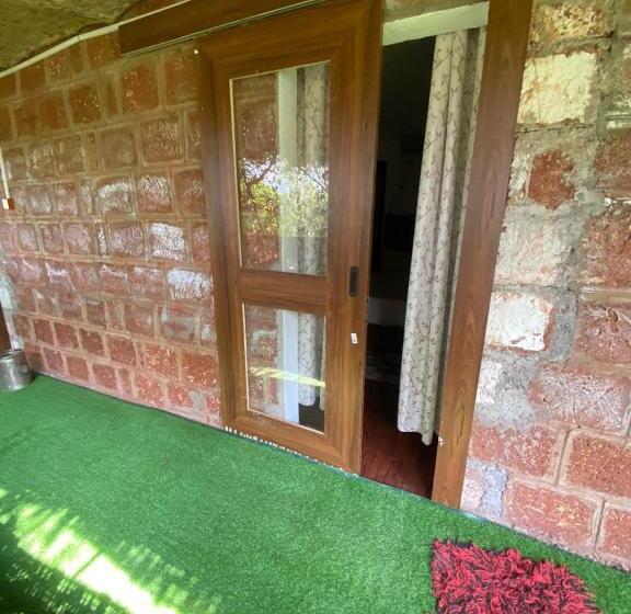 酒店 Mango Hill Resort