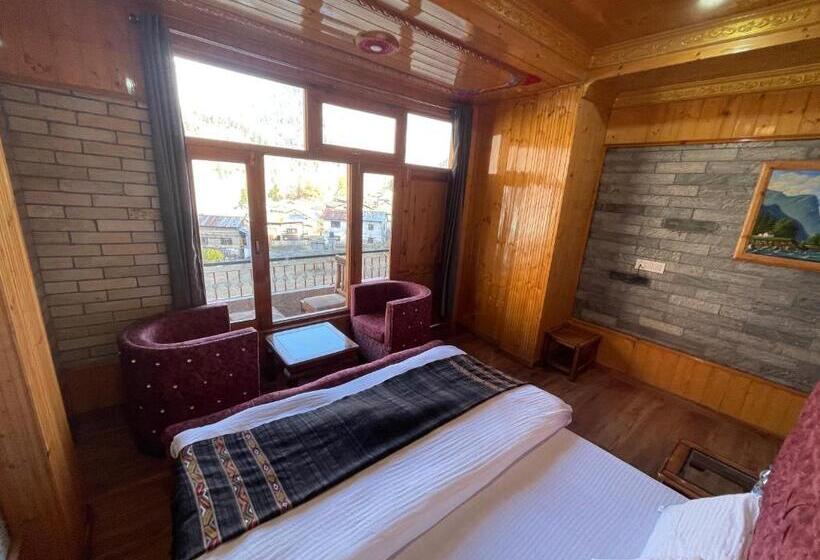 Отель Marigold , Pulga