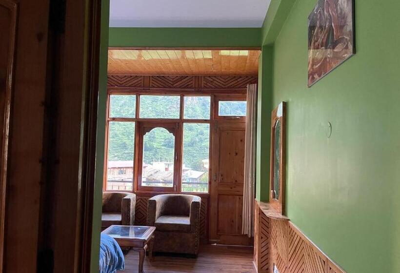 Отель Marigold , Pulga