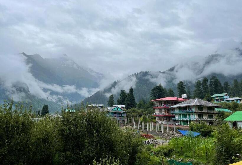 Отель Marigold , Pulga