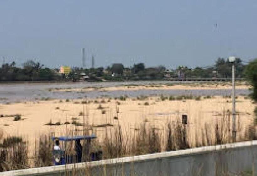 בית מלון כפרי Maurya Vihar Bodhgaya