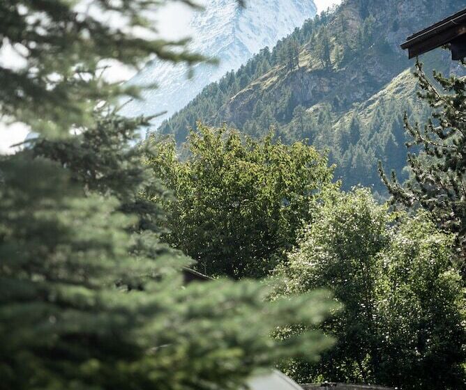 Szálloda Mirabeau Etoile