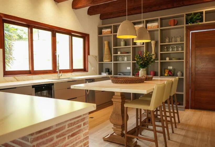 ホテル Mountains Of Hope