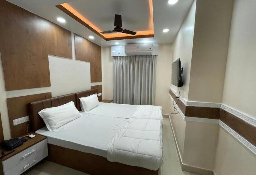 בית מלון כפרי Nandan Inn